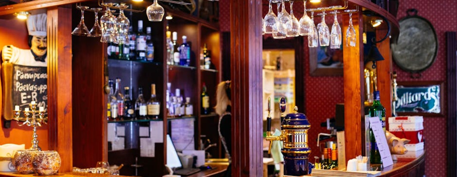 cozy neighborhood bar interior - best bars near me