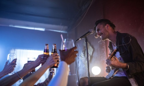 music bars near me