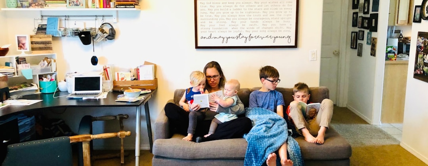 small family in modern apartment - apartments for small families